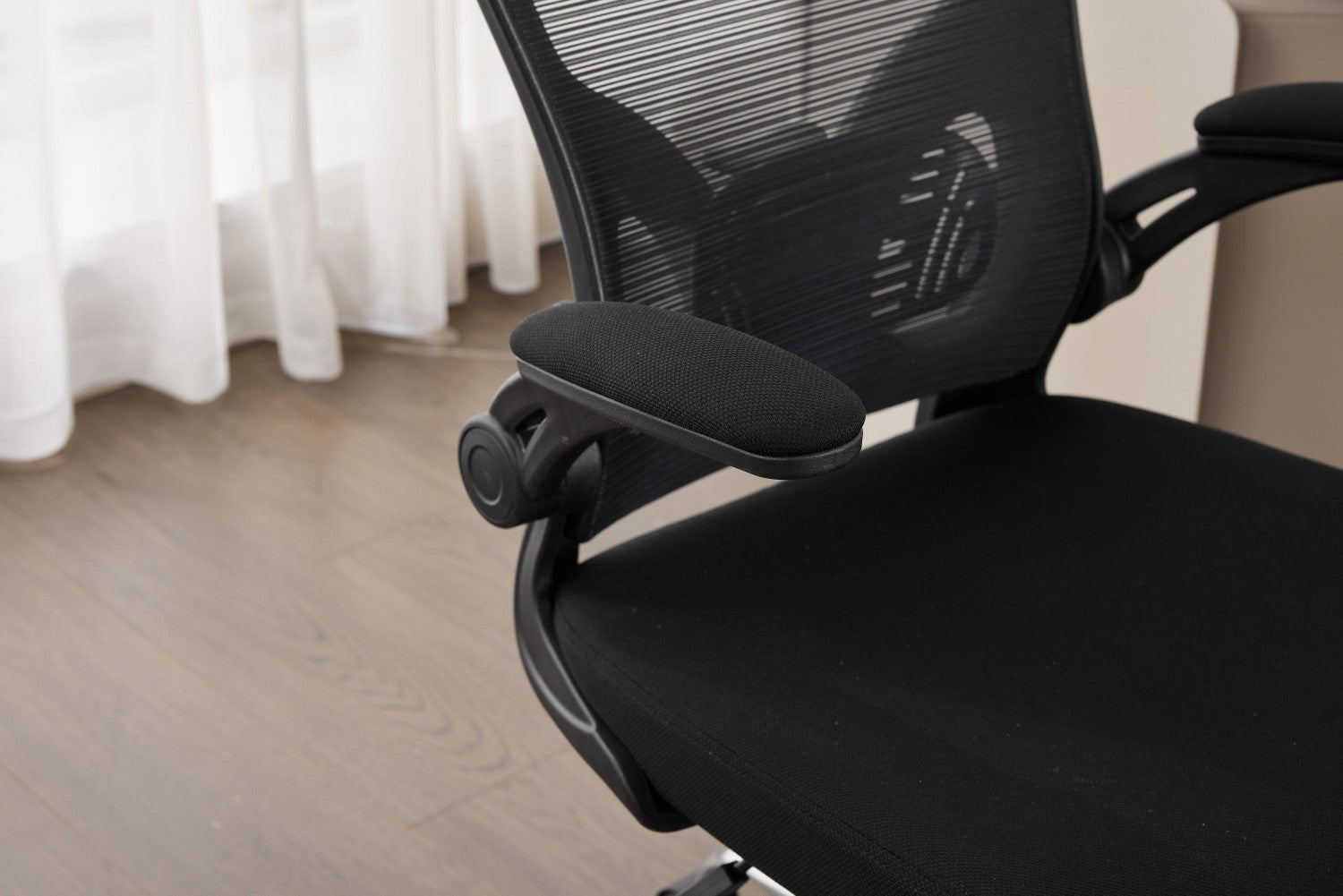 Prime Mesh Black Office Chair