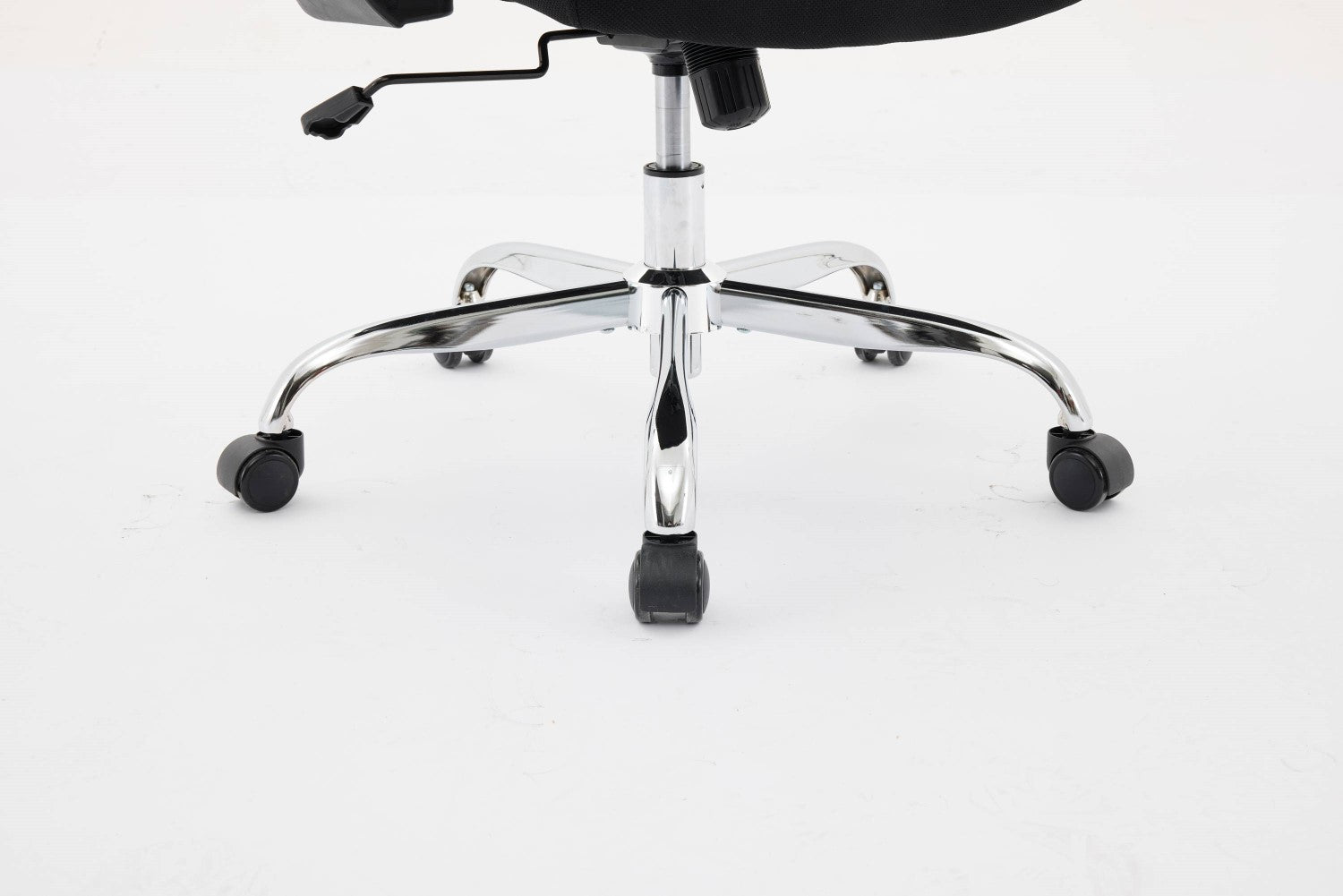 Supreme Mesh Black Office Chair