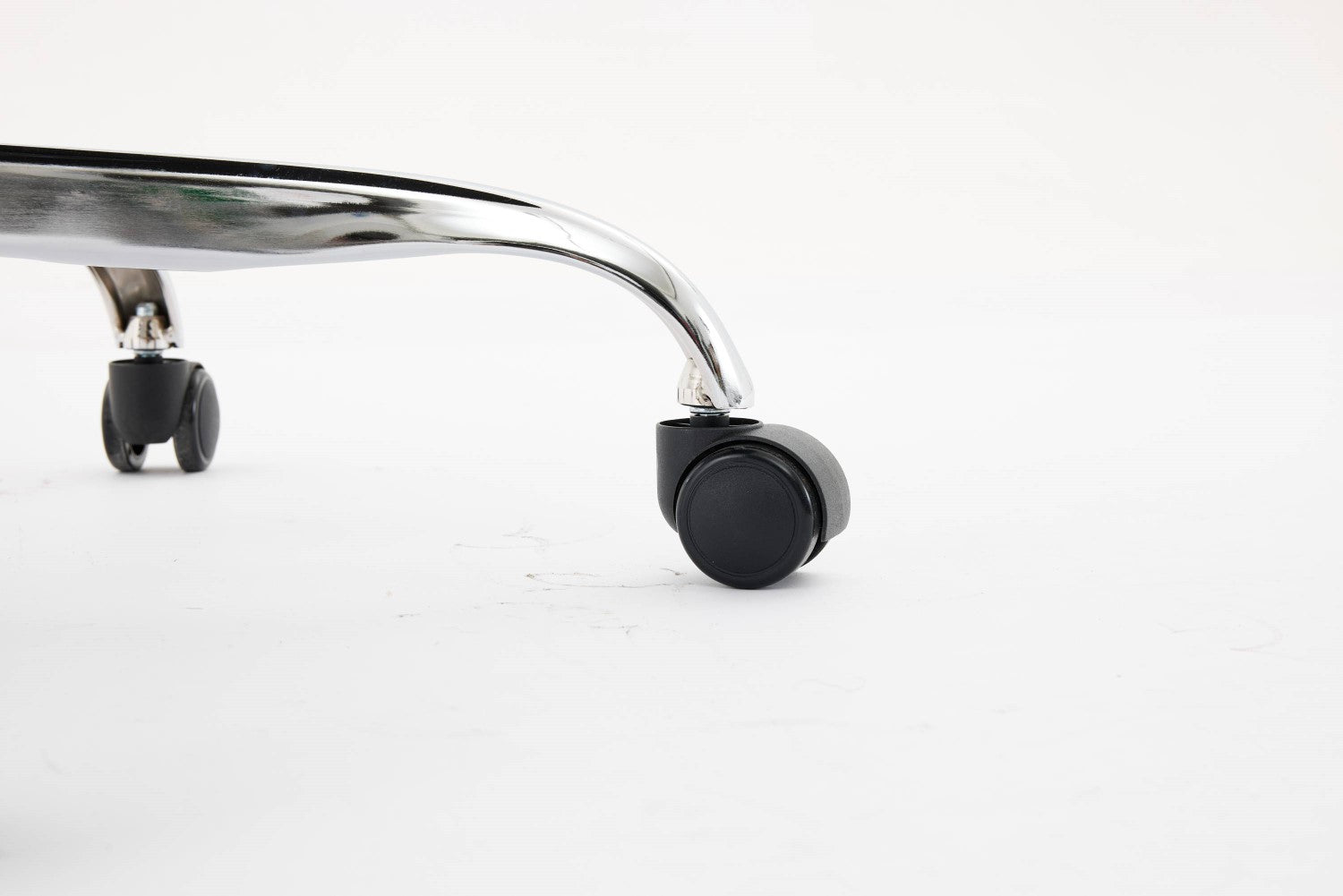 Supreme Mesh Black Office Chair