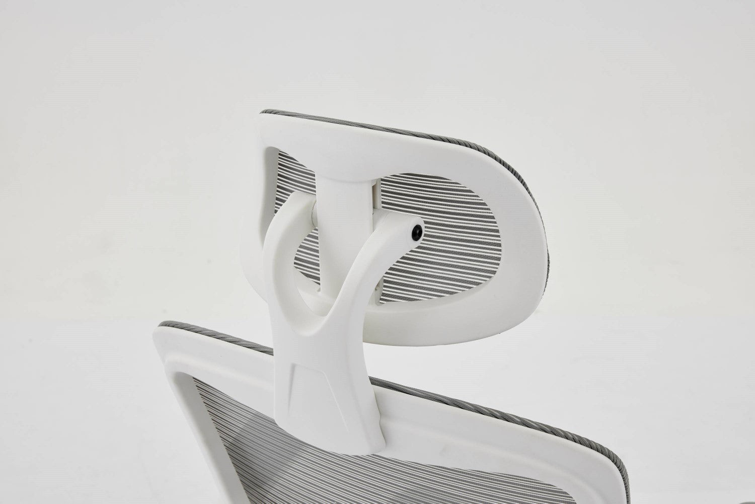 Supreme Mesh Grey White Office Chair