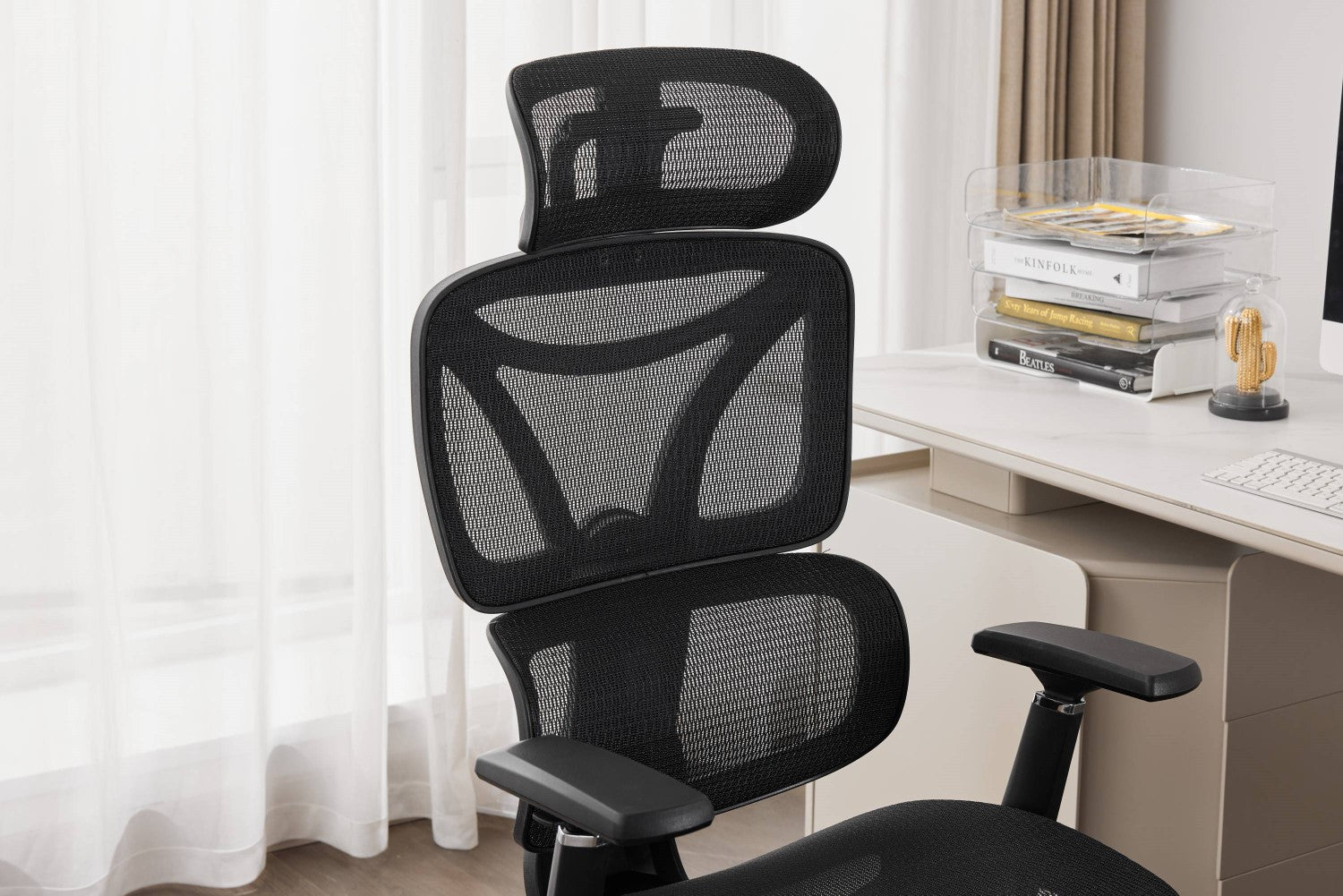 Elite Mesh Black Office Chair