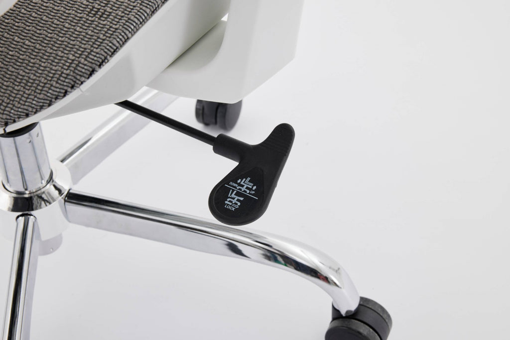 Elite Mesh Grey White Office Chair