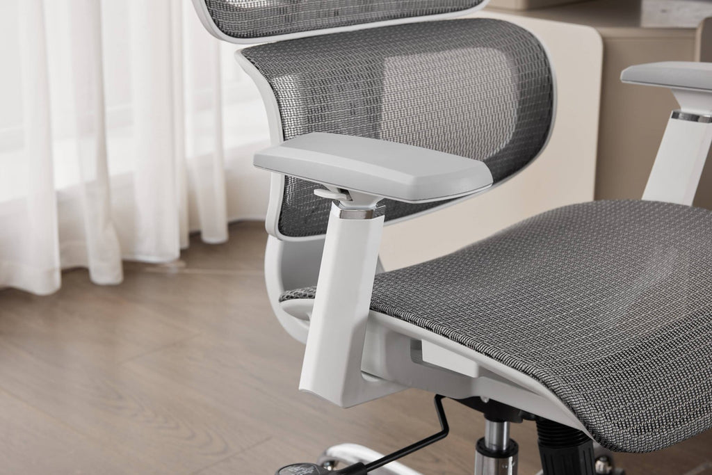 Elite Mesh Grey White Office Chair