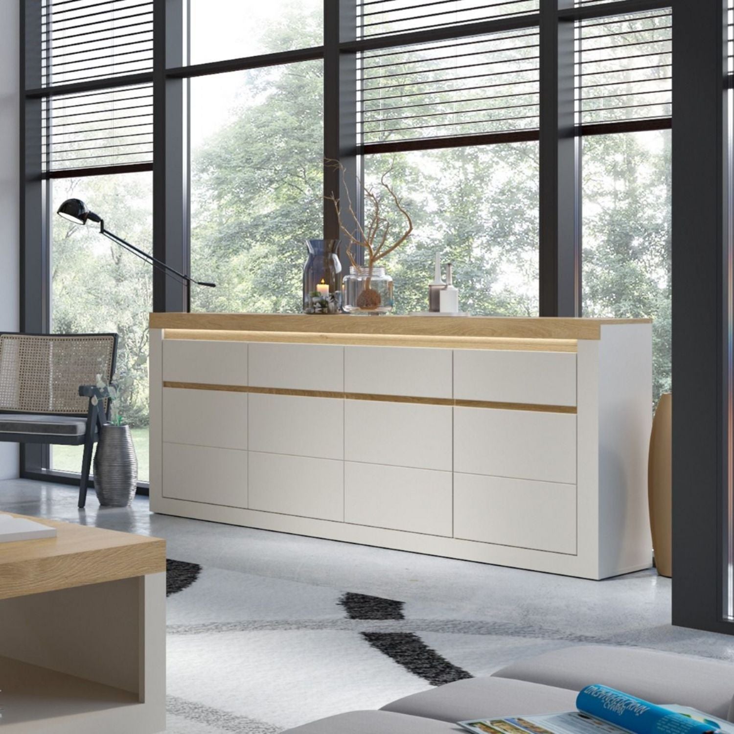 Naxxar Sideboard with 4 Doors and 4 Drawers in Cashmere and Stone Oak