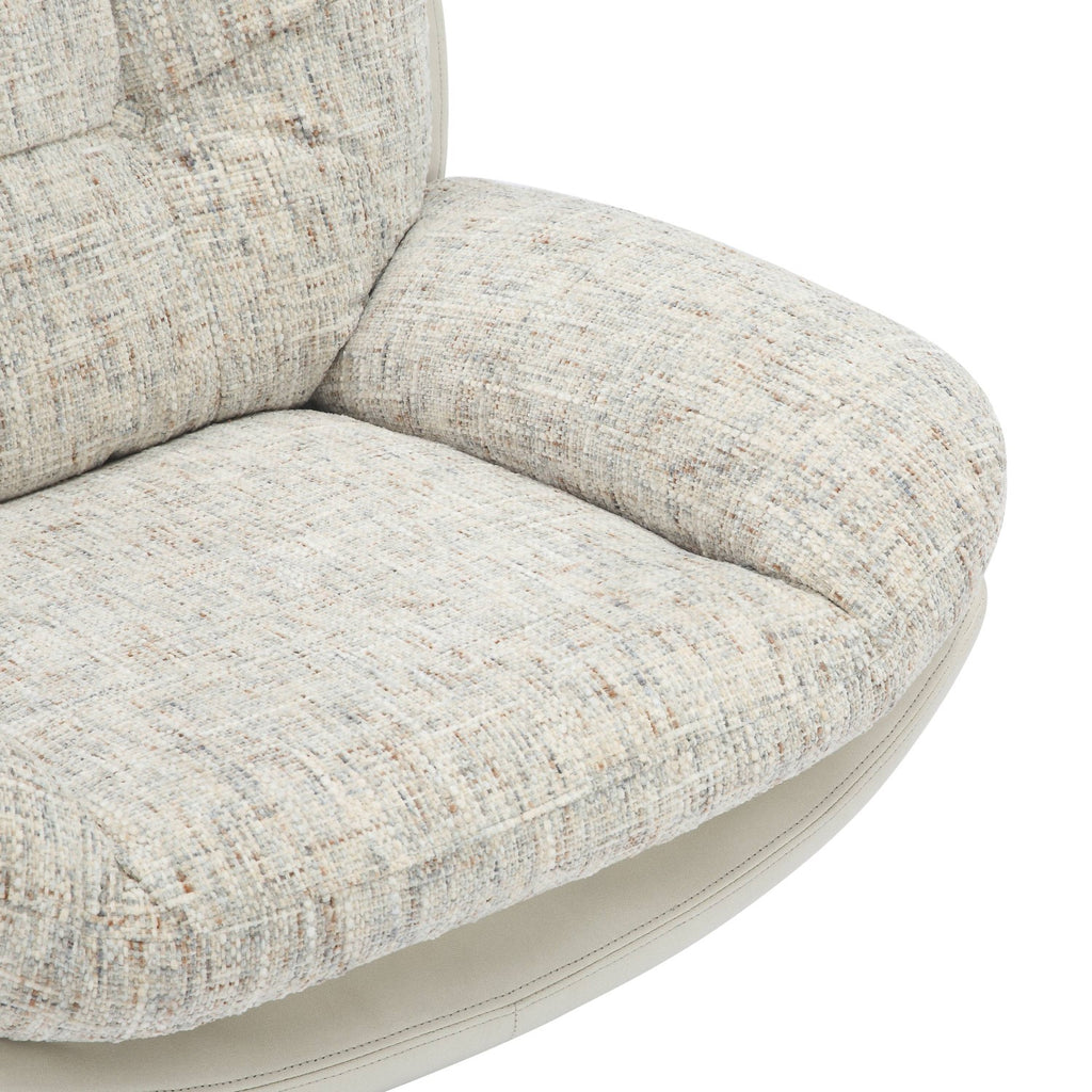 Calm Cream Lounge Chair