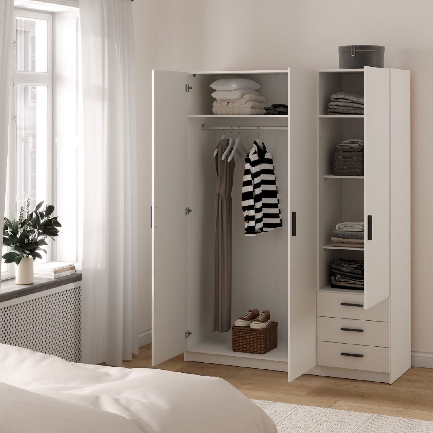 Sprint Wardrobe with 3 Doors + 3 Drawers in White