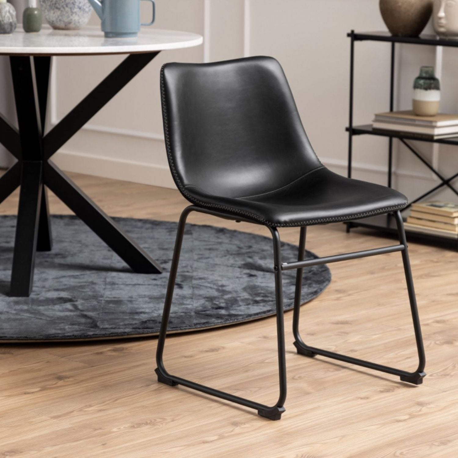 I_Oregon Dining Chair In Black with Cream Stitching, Set of 2