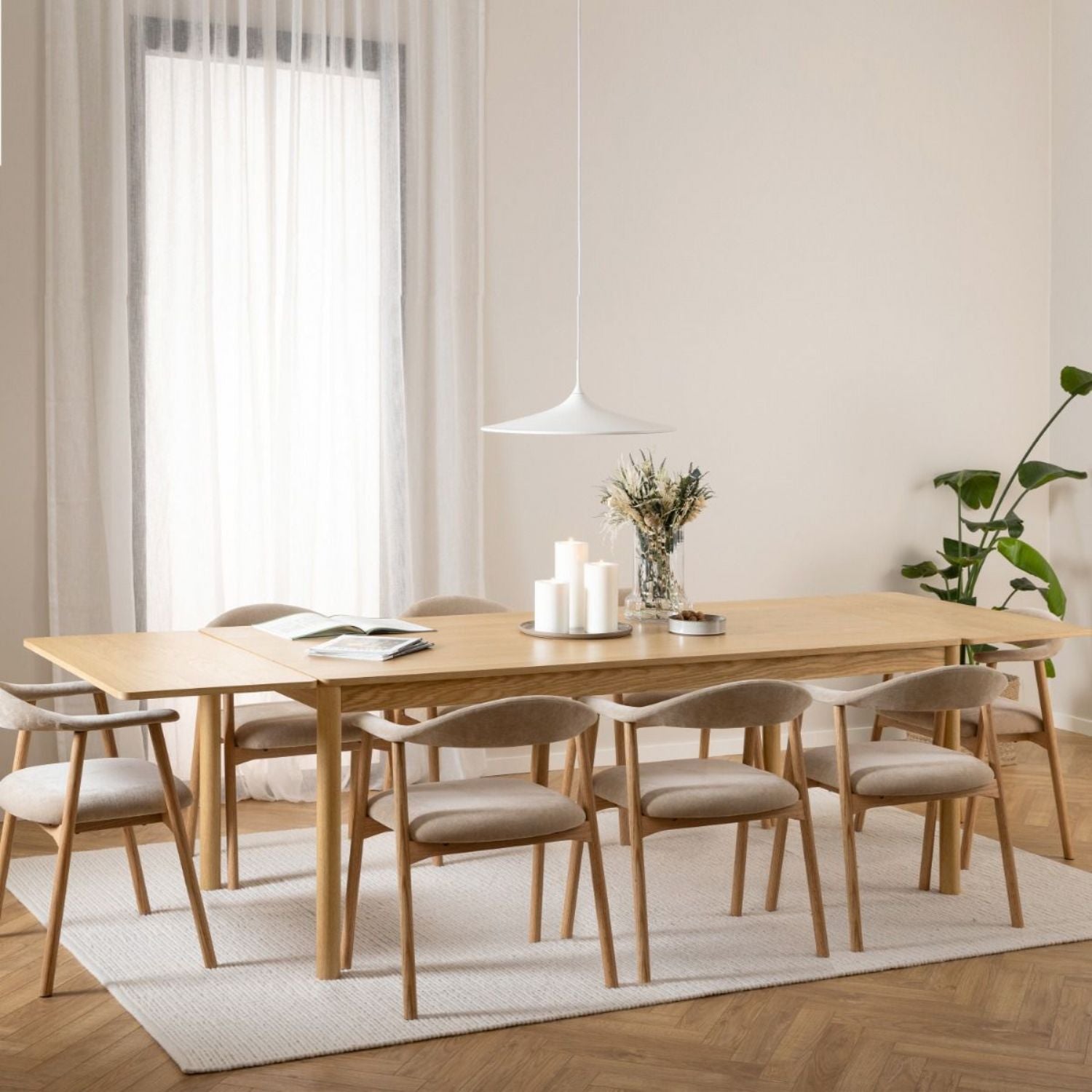 Atlantic Extendable Dining Table in Oak 200 300 x 100 x 75cm