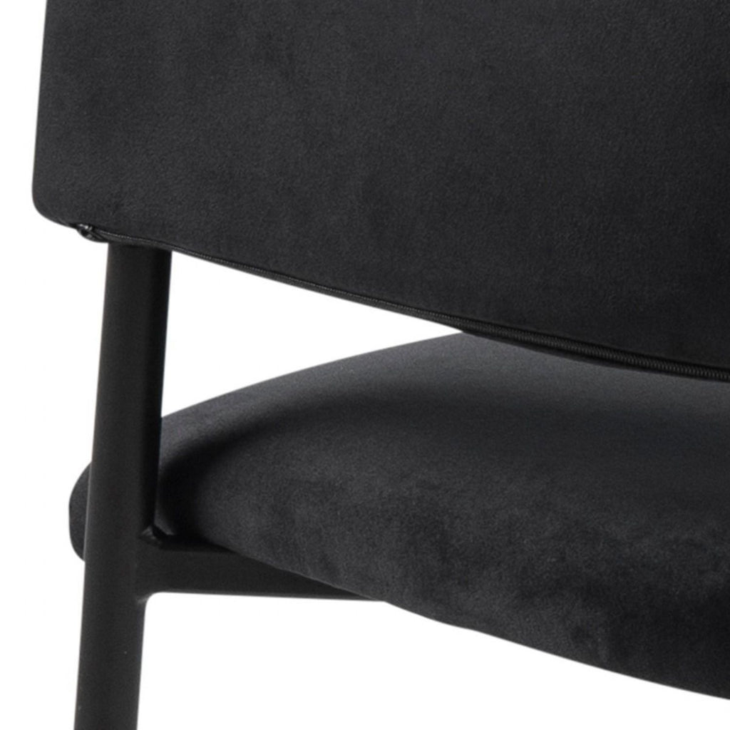 Christo Dining Table in Oak includes 6 Lima Dining Chair includes Armrest in Black