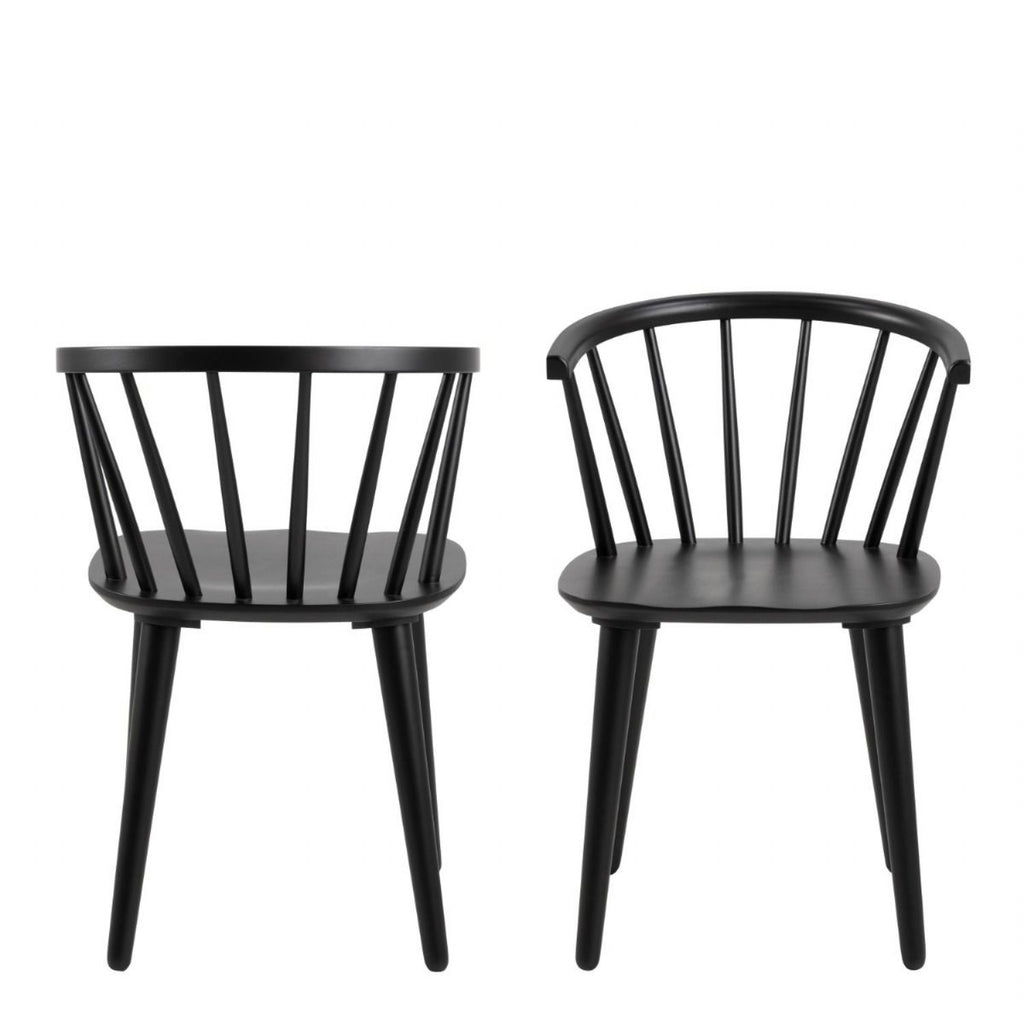 Christo Dining Table in Oak includes 6 Ida Dining Chair in Black