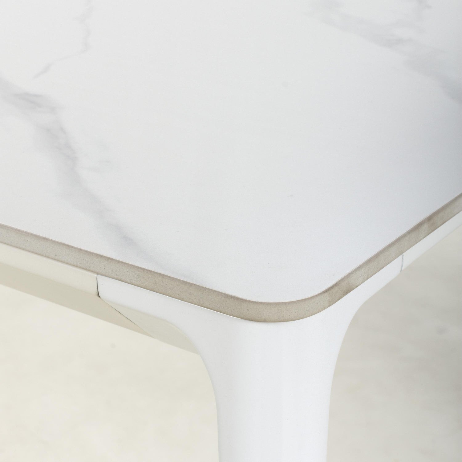 Montreal Medium 1.6m White Dining Table