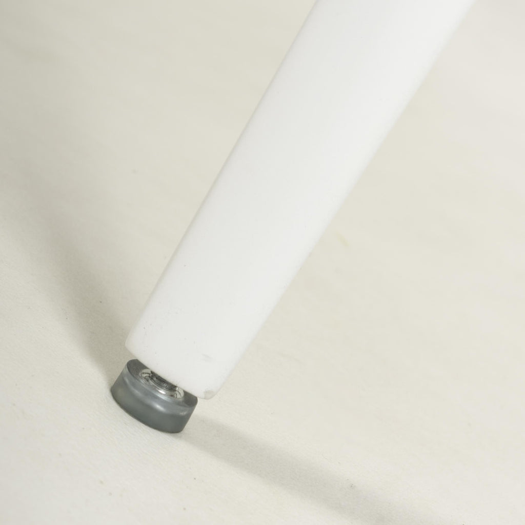 Montreal Medium 1.6m White Dining Table