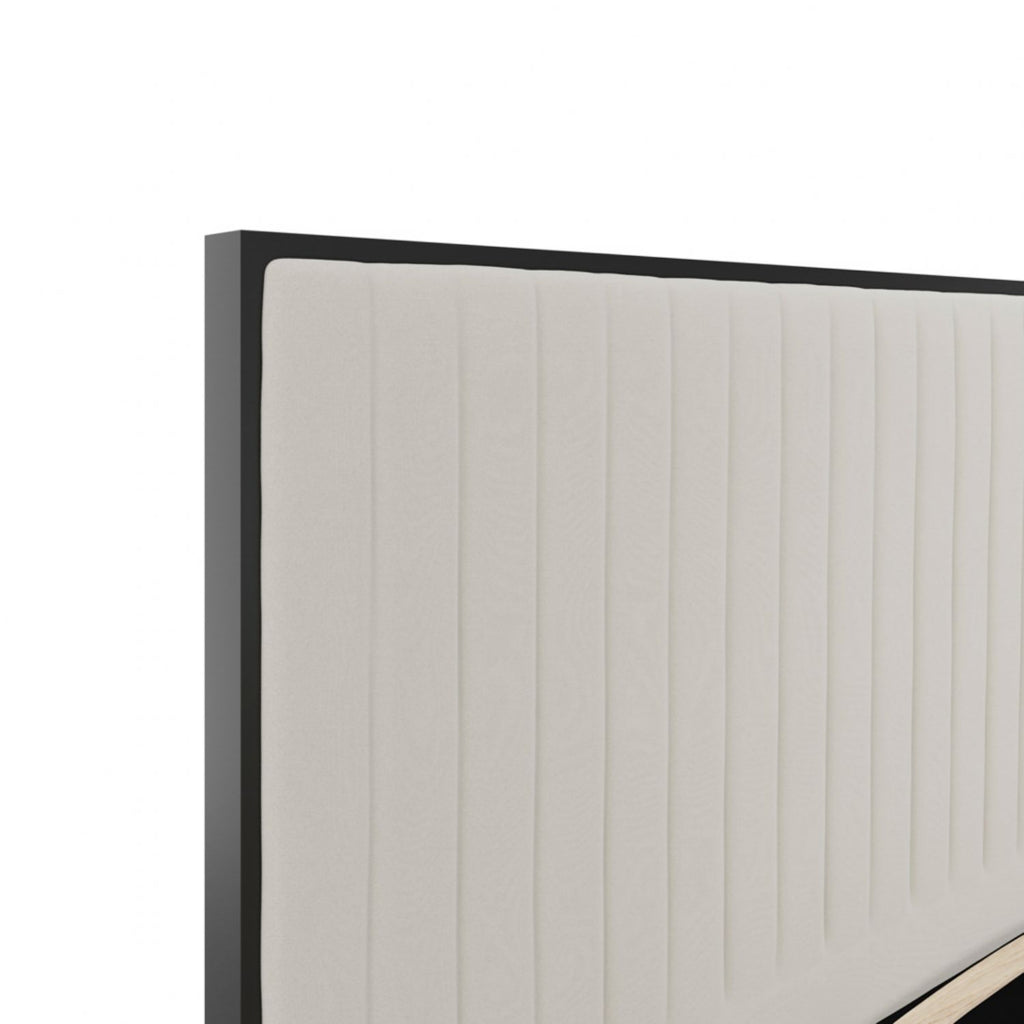 Cream Velvet 4ft6in Double Bed with Fluted Headboard